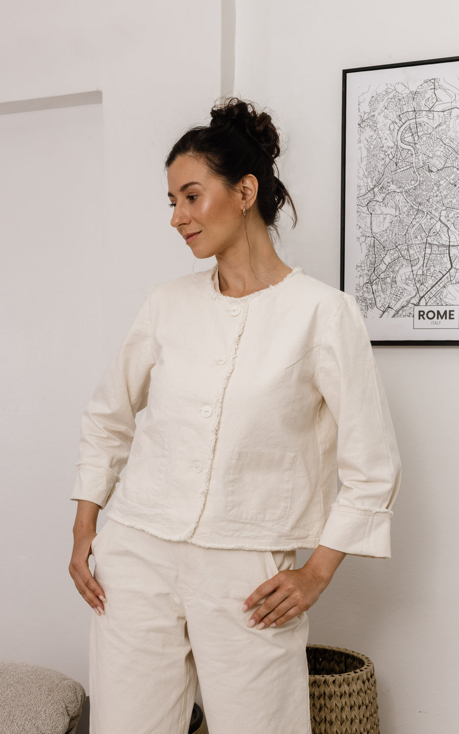 ז'קט אדם - אבן