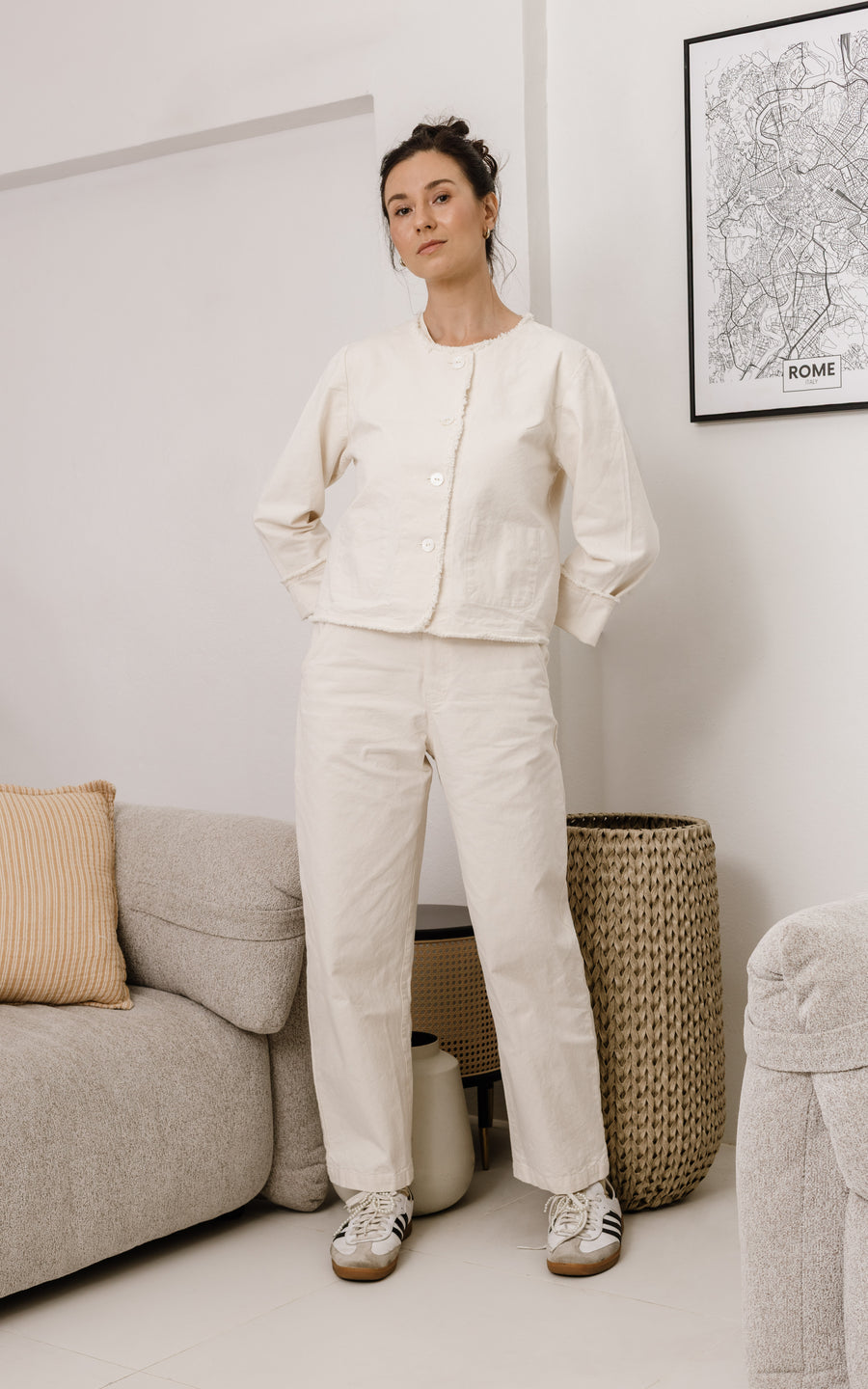 ז'קט אדם - אבן