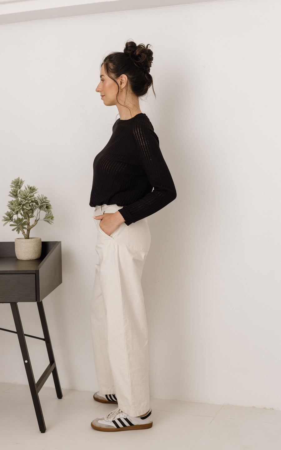 מכנסי אדם אבן