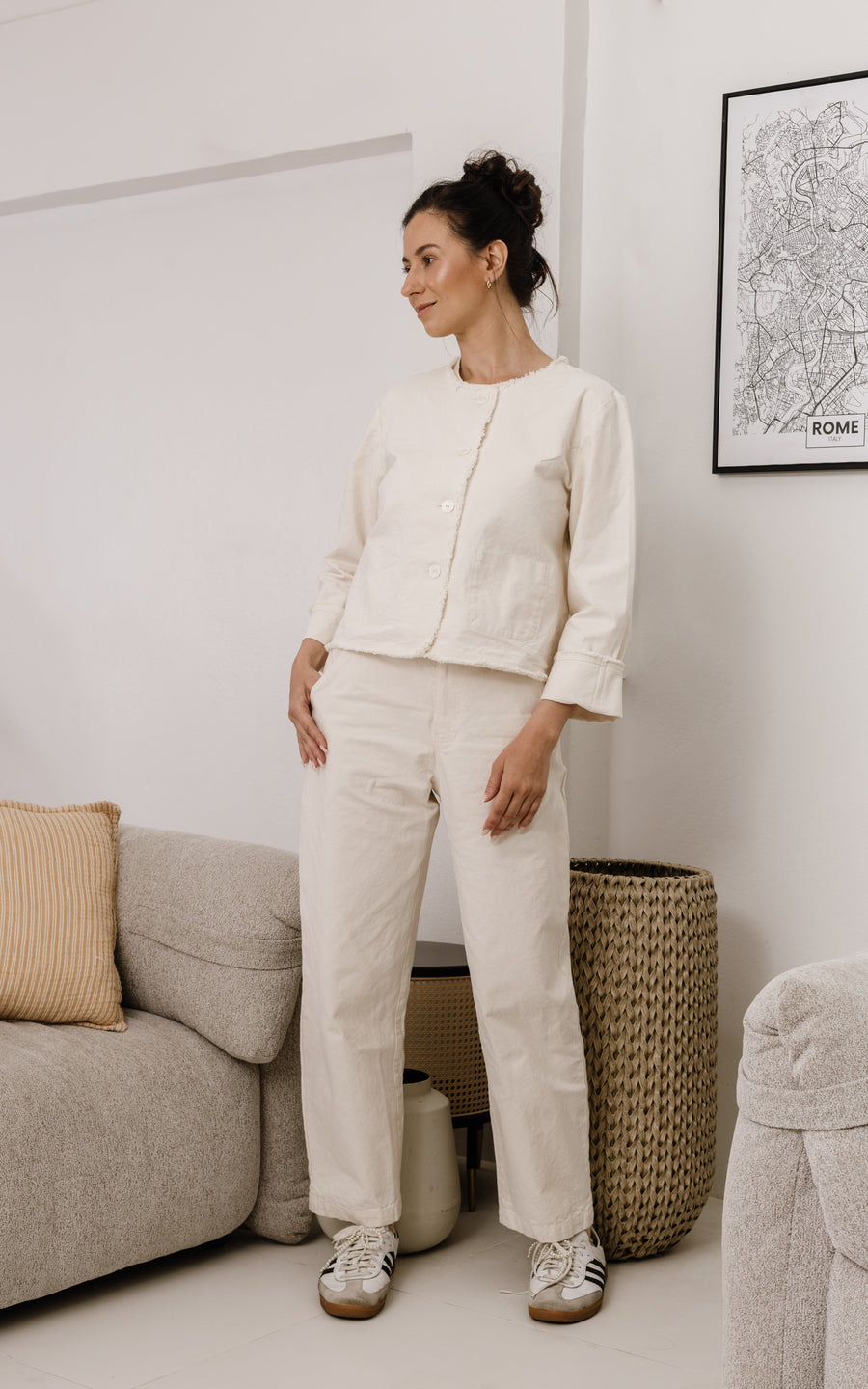 מכנסי אדם אבן