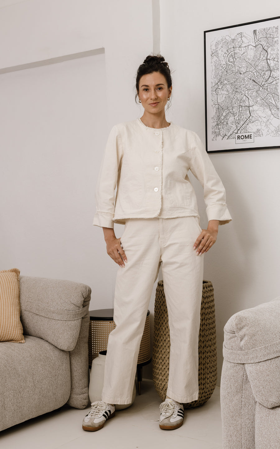 ז'קט אדם - אבן