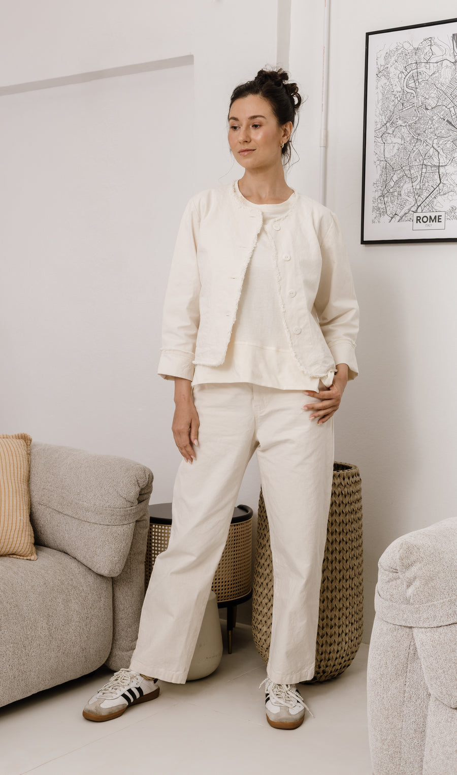 מכנסי אדם אבן